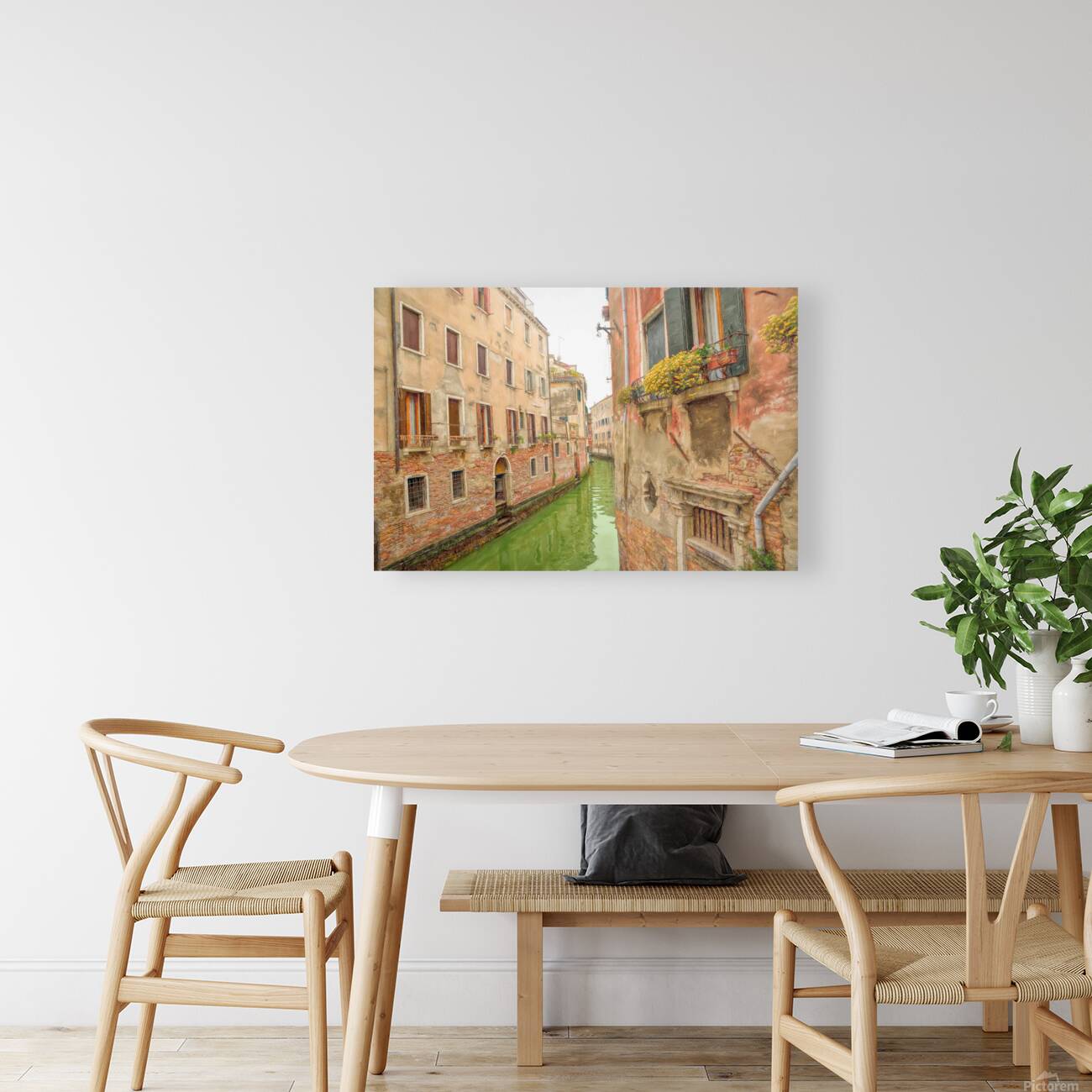 Italy Reproduction