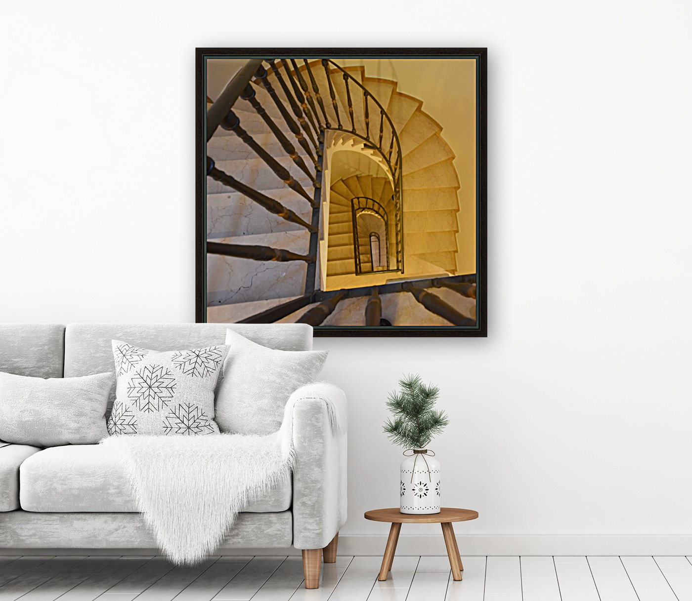 Spiral Staircase Reproduction