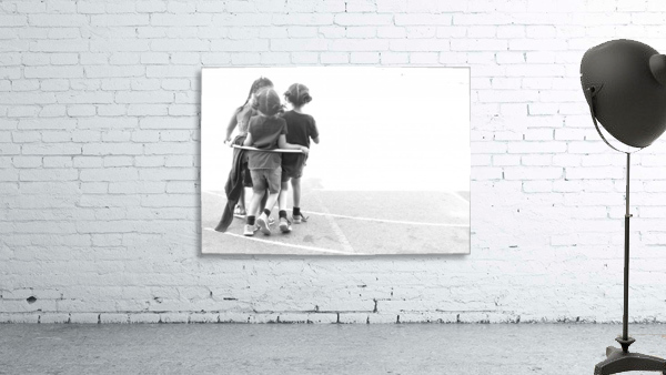 Moving In A Circle Wall Preview