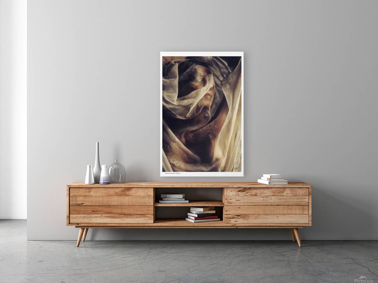 Mystery Under Wraps Reproduction