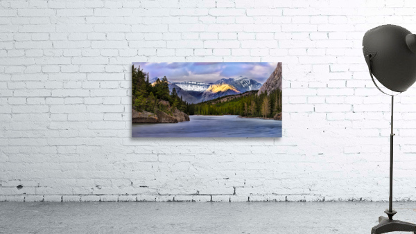 Last Light Wall Preview