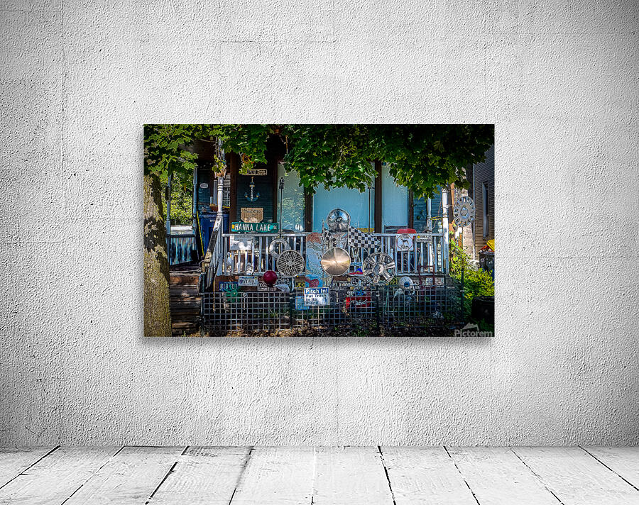 Front Porch Wall Preview