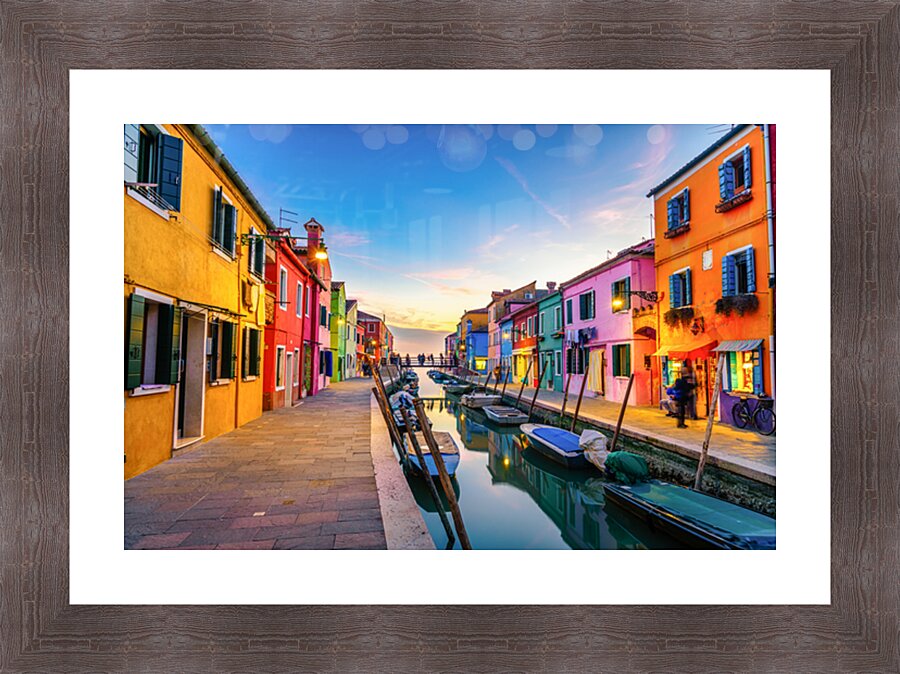 shutterstock 1906319377 Picture Frame Printing