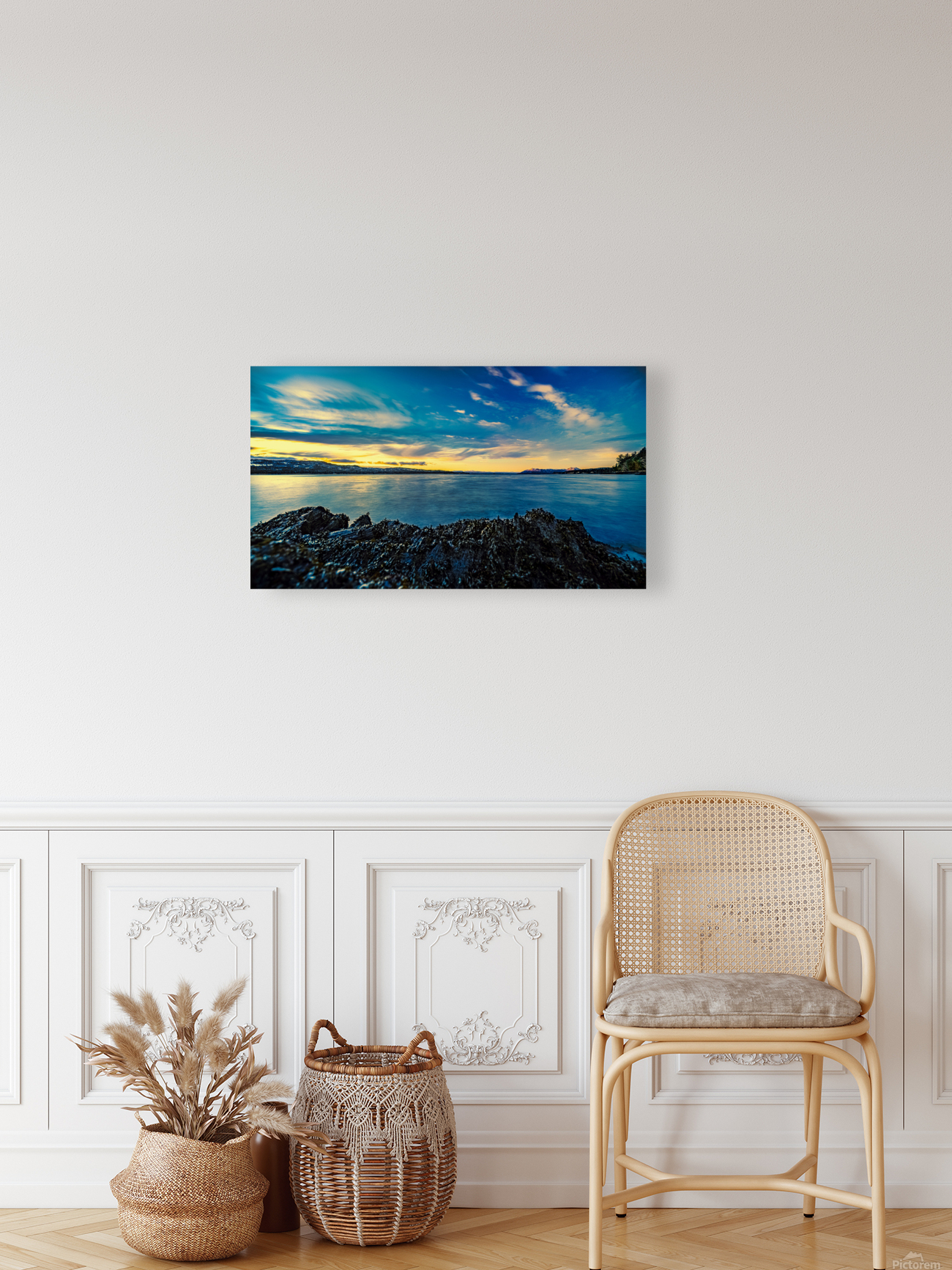 Beachful Setting Reproduction
