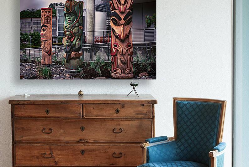 Totems Stand by Kenneth White
