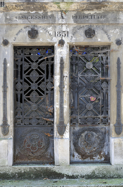 Pere Lachaise Cemetery Cimetiere du Pere Lachaise Paris France Europe Digital Download
