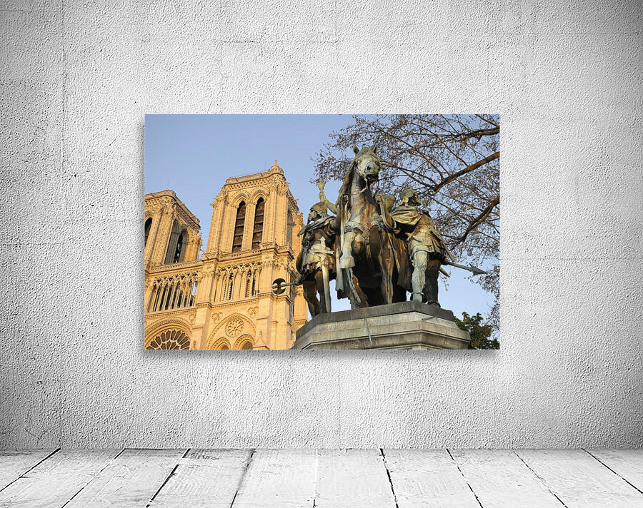 Statue de Charlemagne Paris France Wall Preview