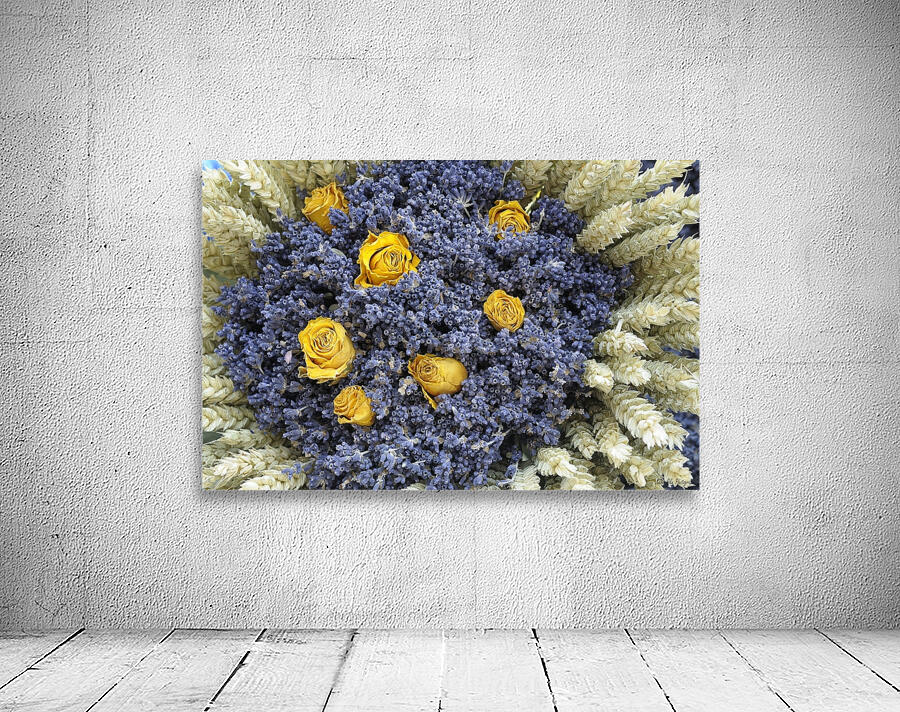 Dried roses and lavender flowers at market - Lourmarin Wall Preview