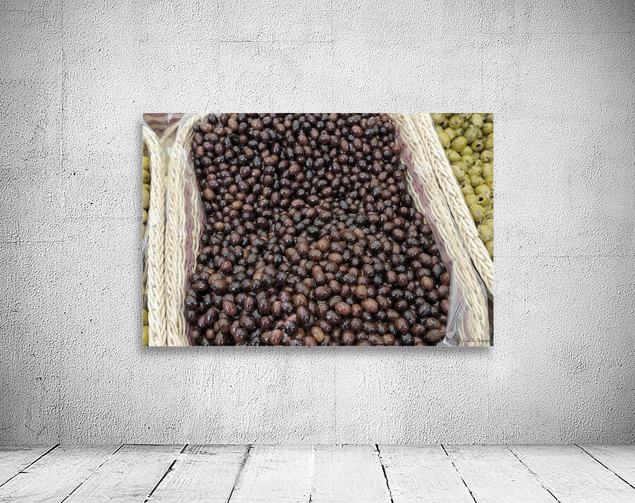 Black olives been sold in bulk Wall Preview