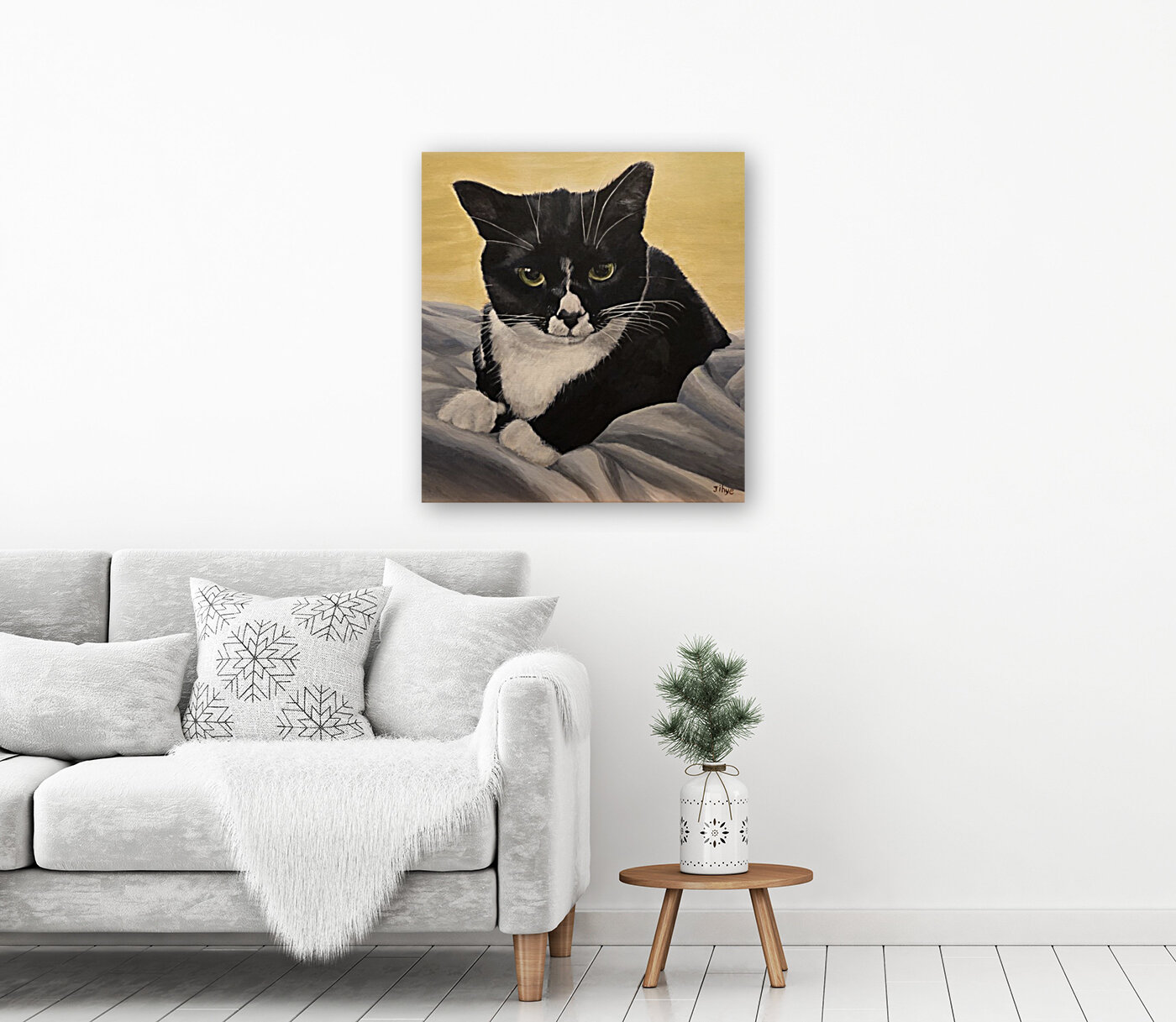 Dramatic Cat  Reproduction