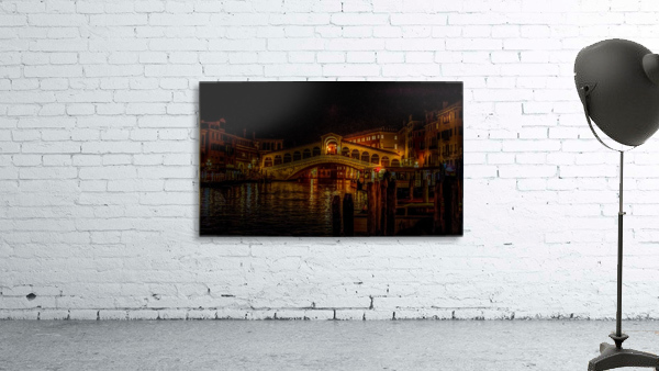 Venice Canal  Wall Preview
