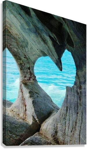 Heart Ocean Canvas Print