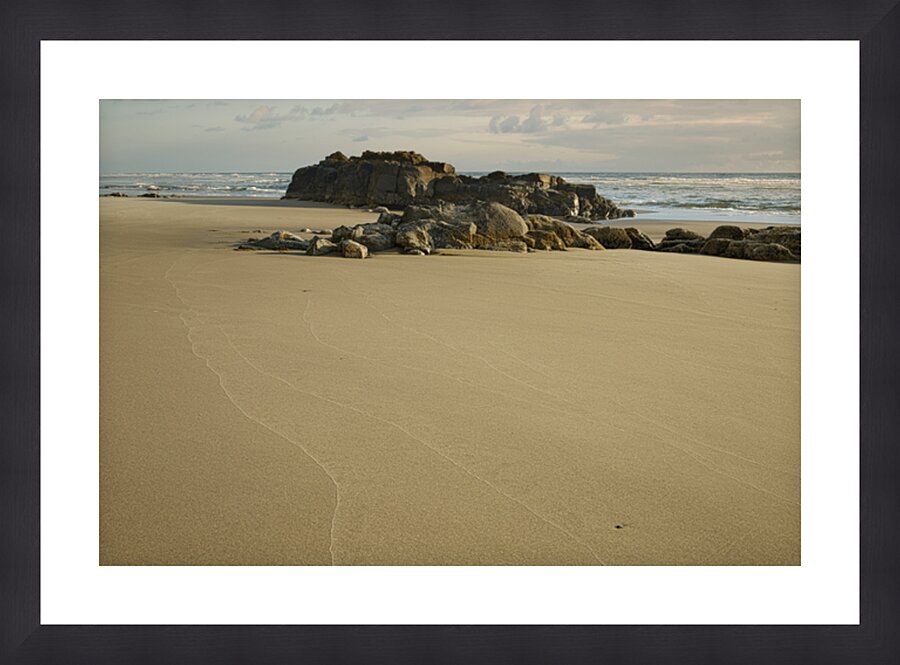 Smooth Swash Lines Picture Frame print