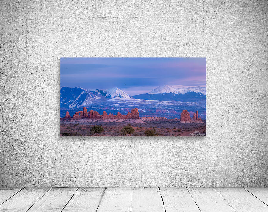 Arches 2 Wall Preview