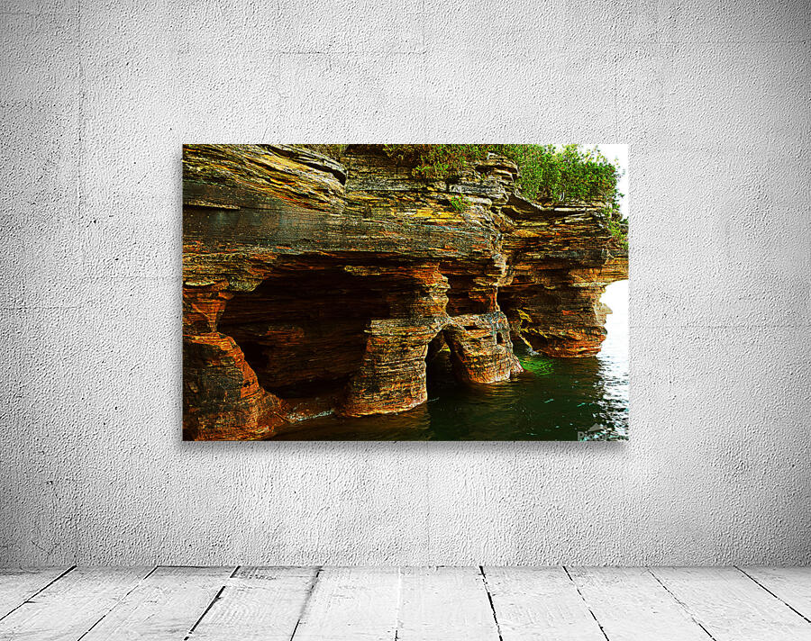 Devils Island shore line Wall Preview