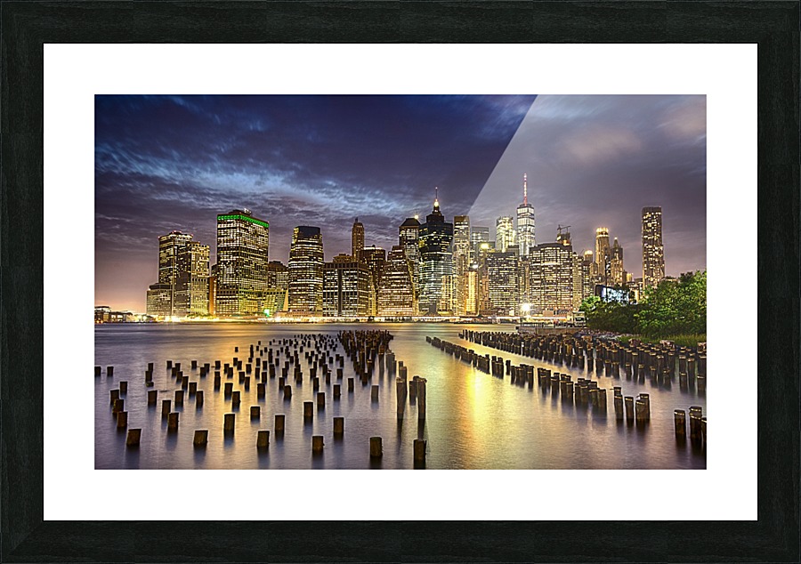 Manhattan at night Picture Frame print