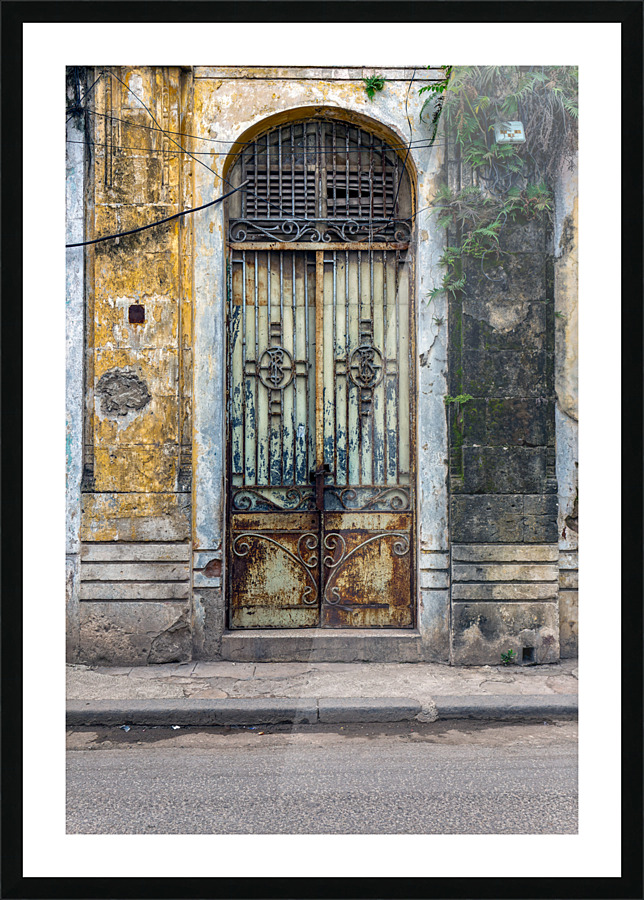 Porte de Cuba 21 Picture Frame print