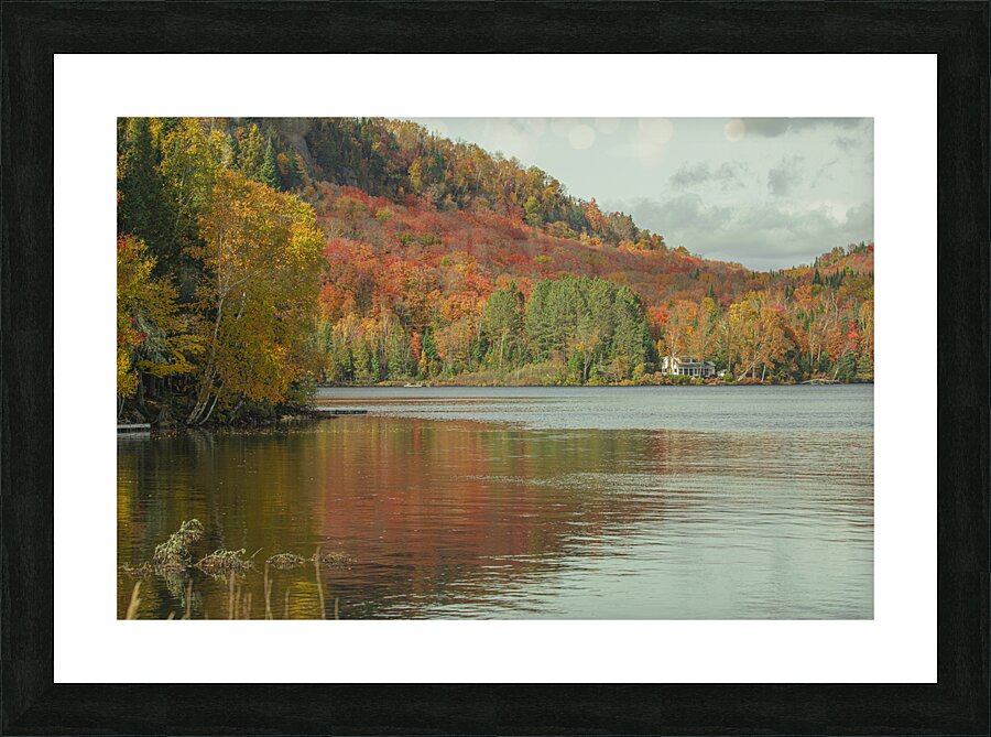 Lac Superieur Autumn beauty Picture Frame print