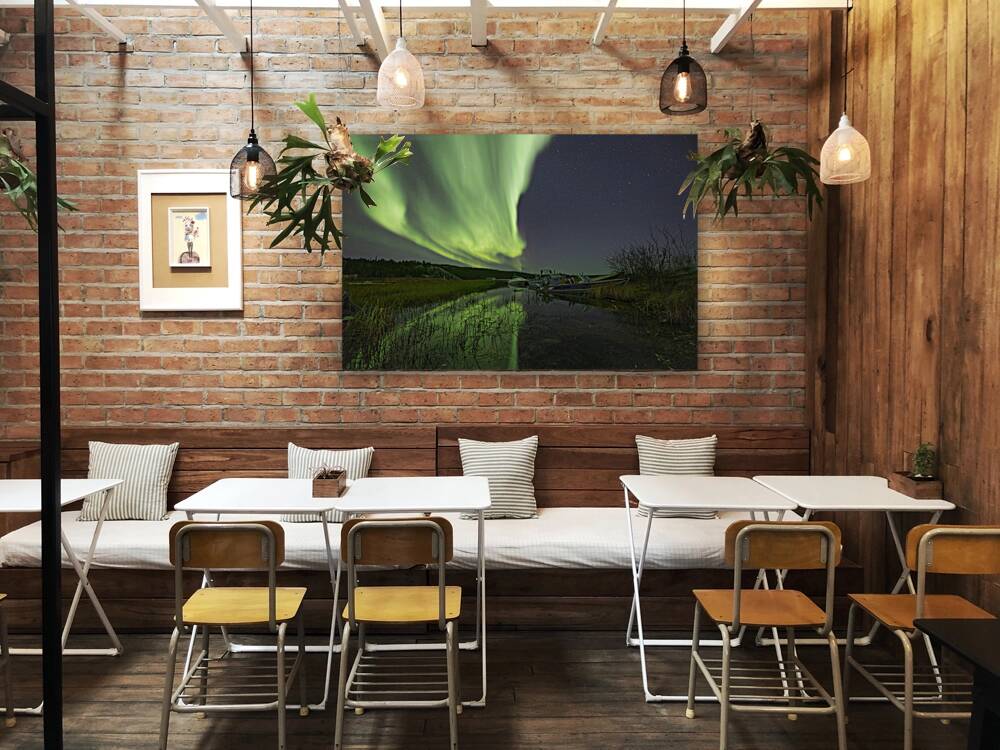 Prelude Lake Aurora Explosion Reproduction