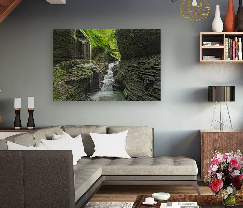 Fantasy Kingdom   Rainbow Falls Reproduction