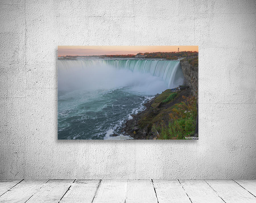 Horshoe Falls Autumn Majesty Wall Preview