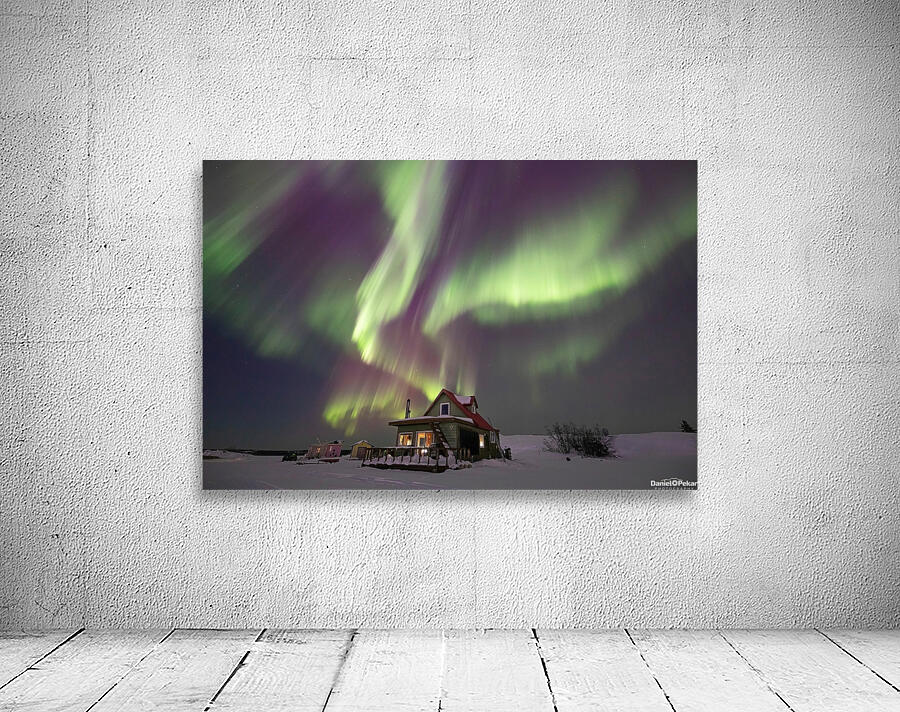 House boat Aurora Swirls Wall Preview