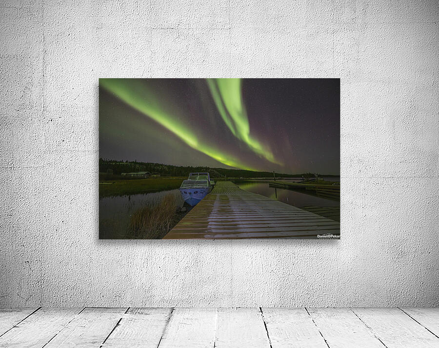 Prelude dock Aurora Splendor Wall Preview