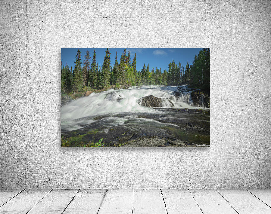 Summer Rampart Falls Majesty Wall Preview