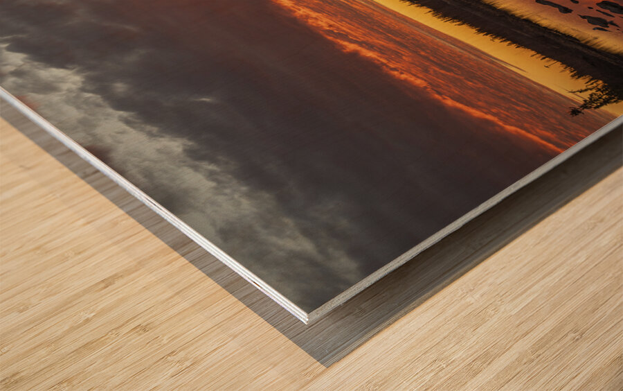 Mesmerizing Yellowknife Fiery Summer skies Wood print