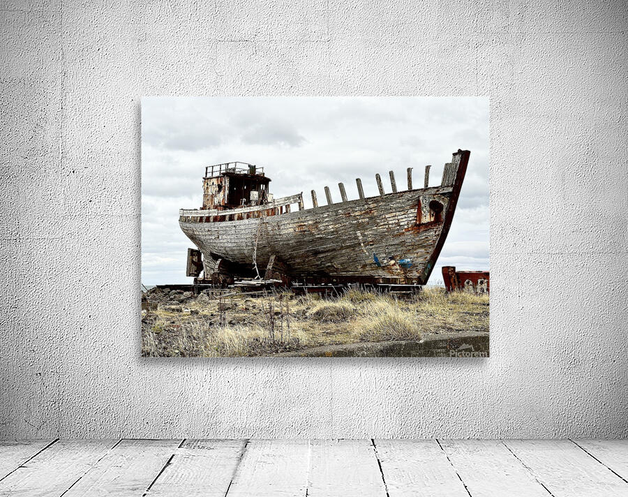 Akranes Ship Ruin Iceland Wall Preview