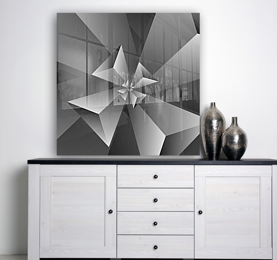 BlackishTrendy Triangle Pattern Reproduction