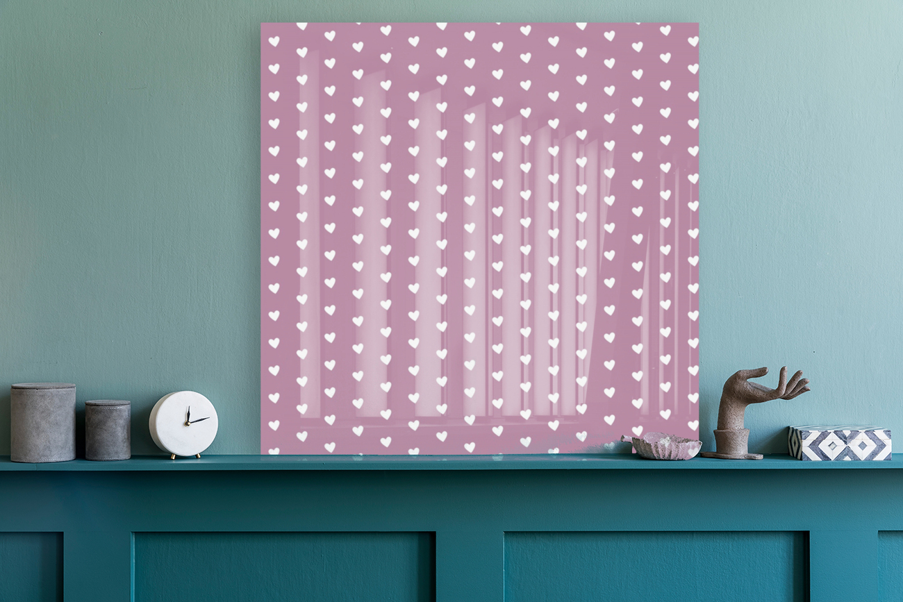 DARK MAUVE Heart Shape Pattern Reproduction