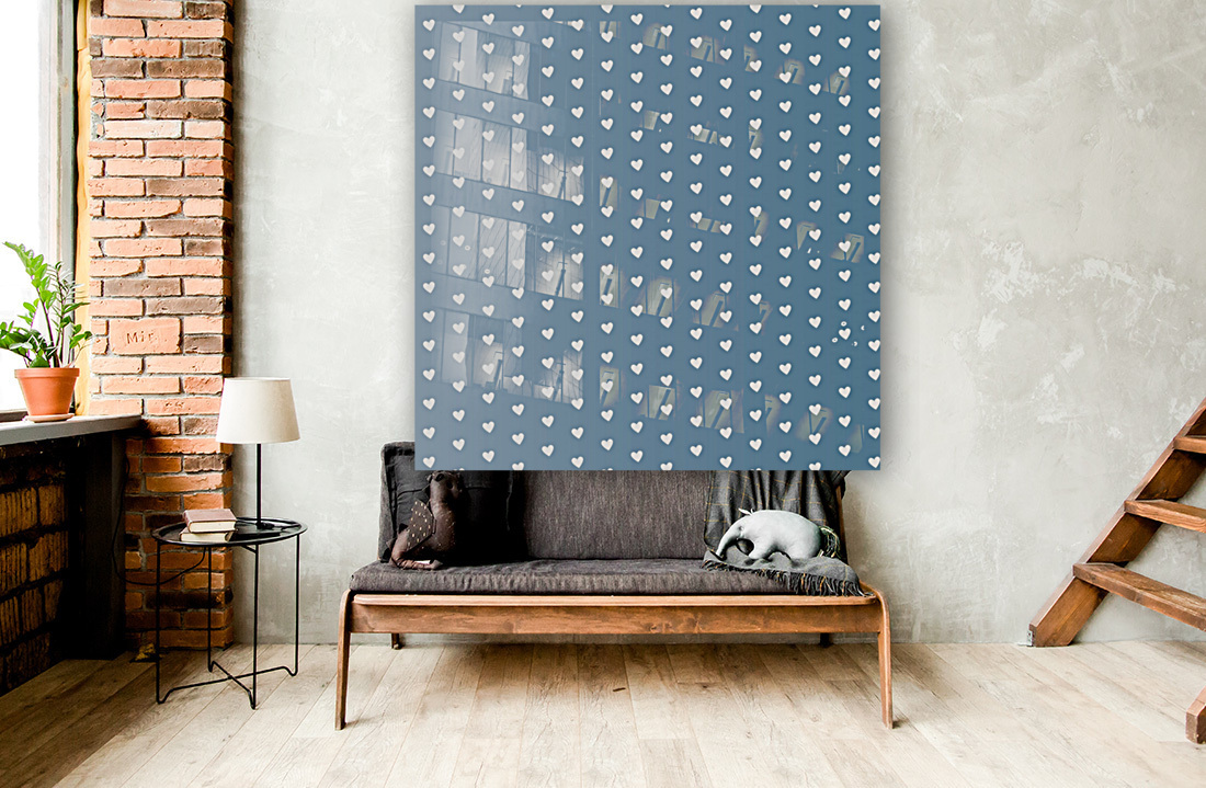 Grey  Heart Shape Pattern Reproduction