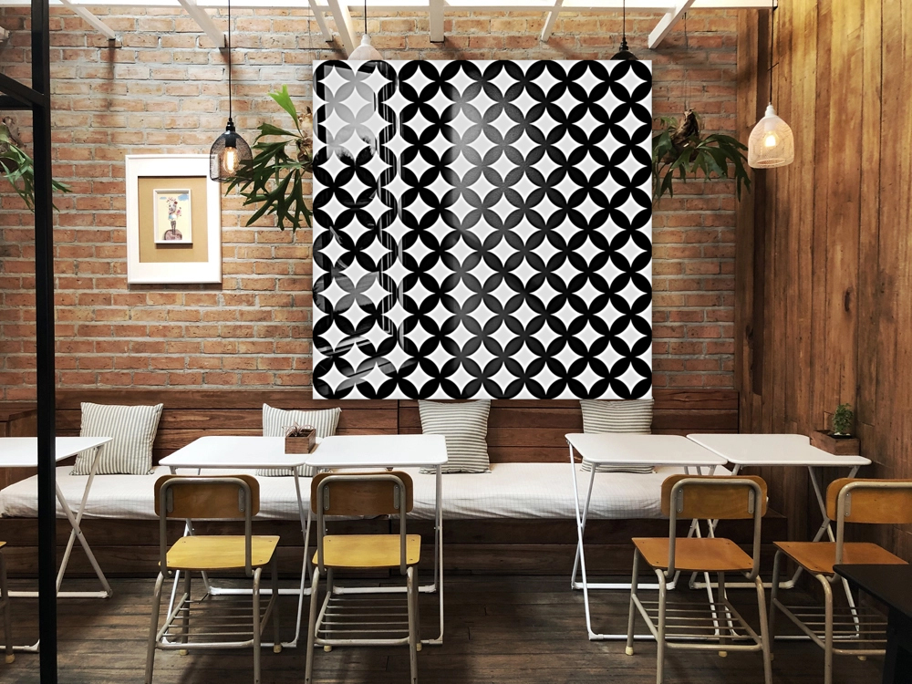 Black Retro Circle Pattern Reproduction