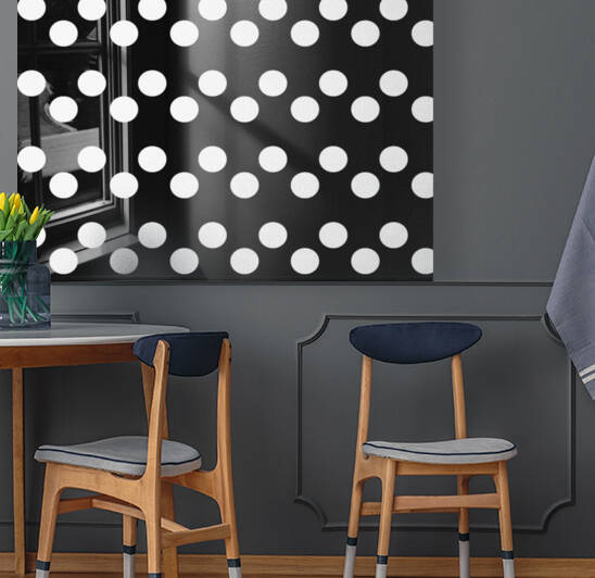 Black  White Dots Reproduction