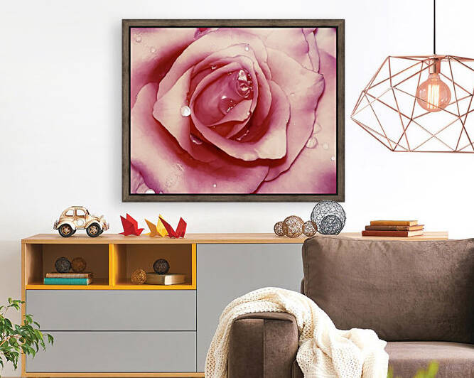 Satin Rose    by rizu_designs