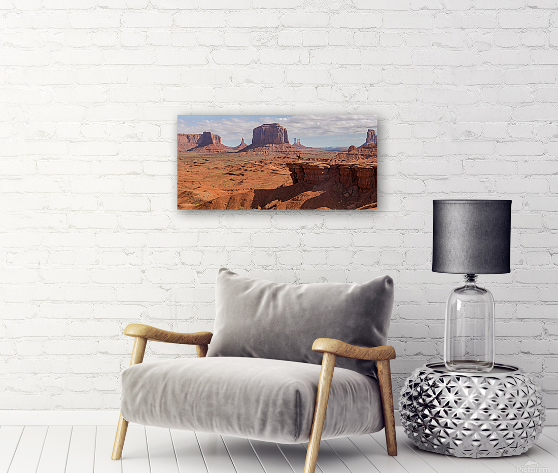 John Ford Point at Monument Valley Navajo Park in Utah-Arizona B