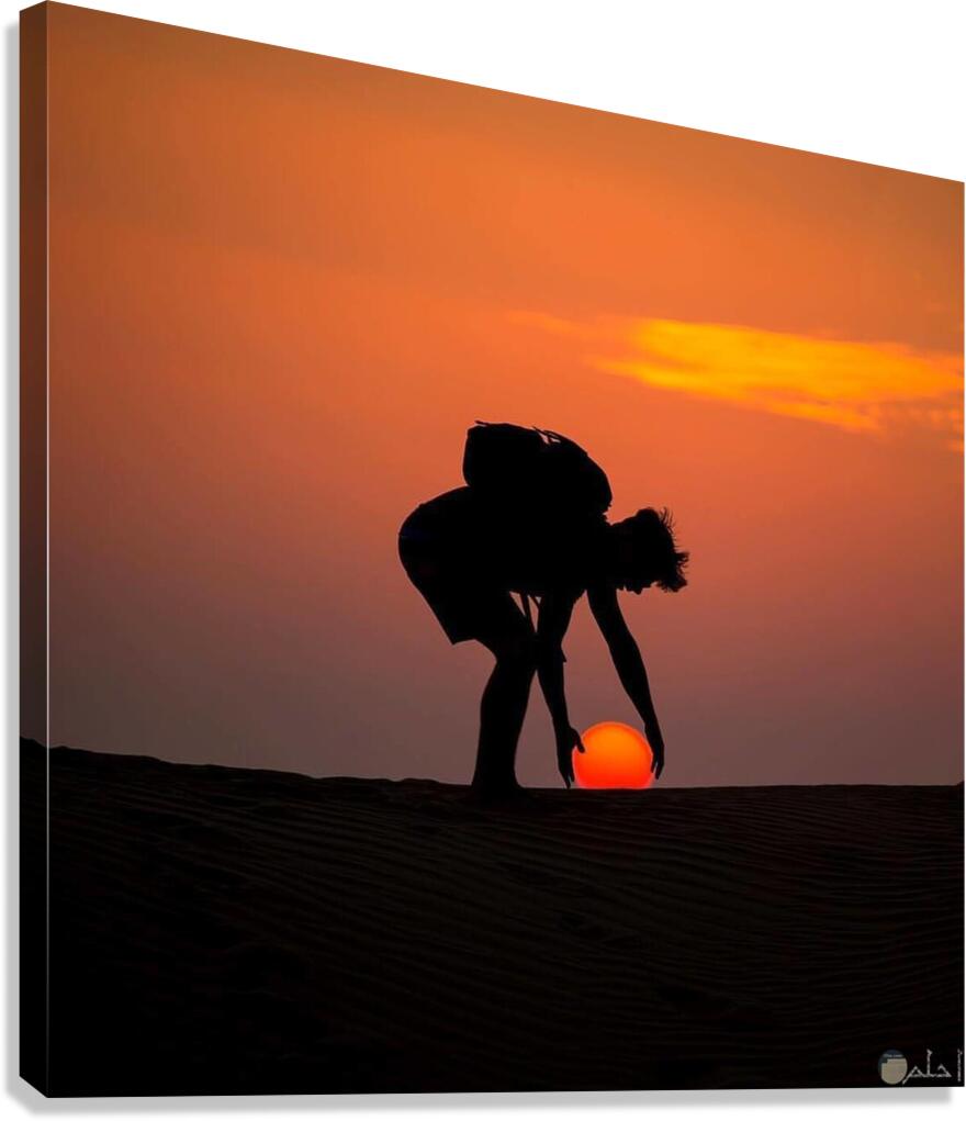  غريبة جدا 51 Canvas Print