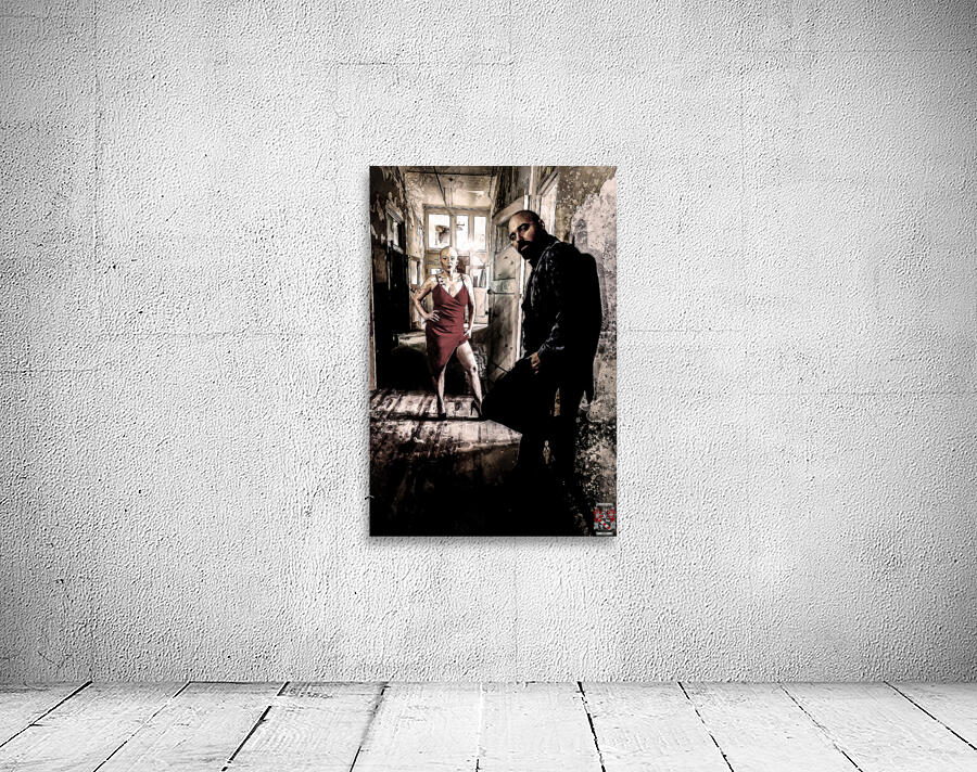 Contrasting Figures Wall Preview