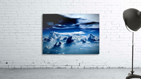 Dramatic sky Wall Preview