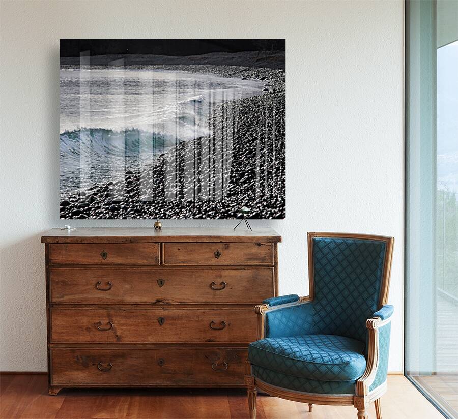 A TOUCH OF COLOUR - WAVES AND SEASHORE - r45 Reproduction