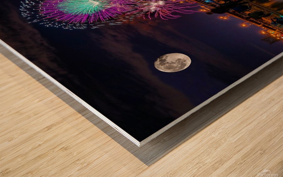 Montreal fireworks competition Wood print