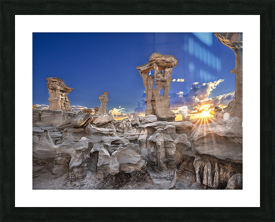 alien throne print 2 Picture Frame print