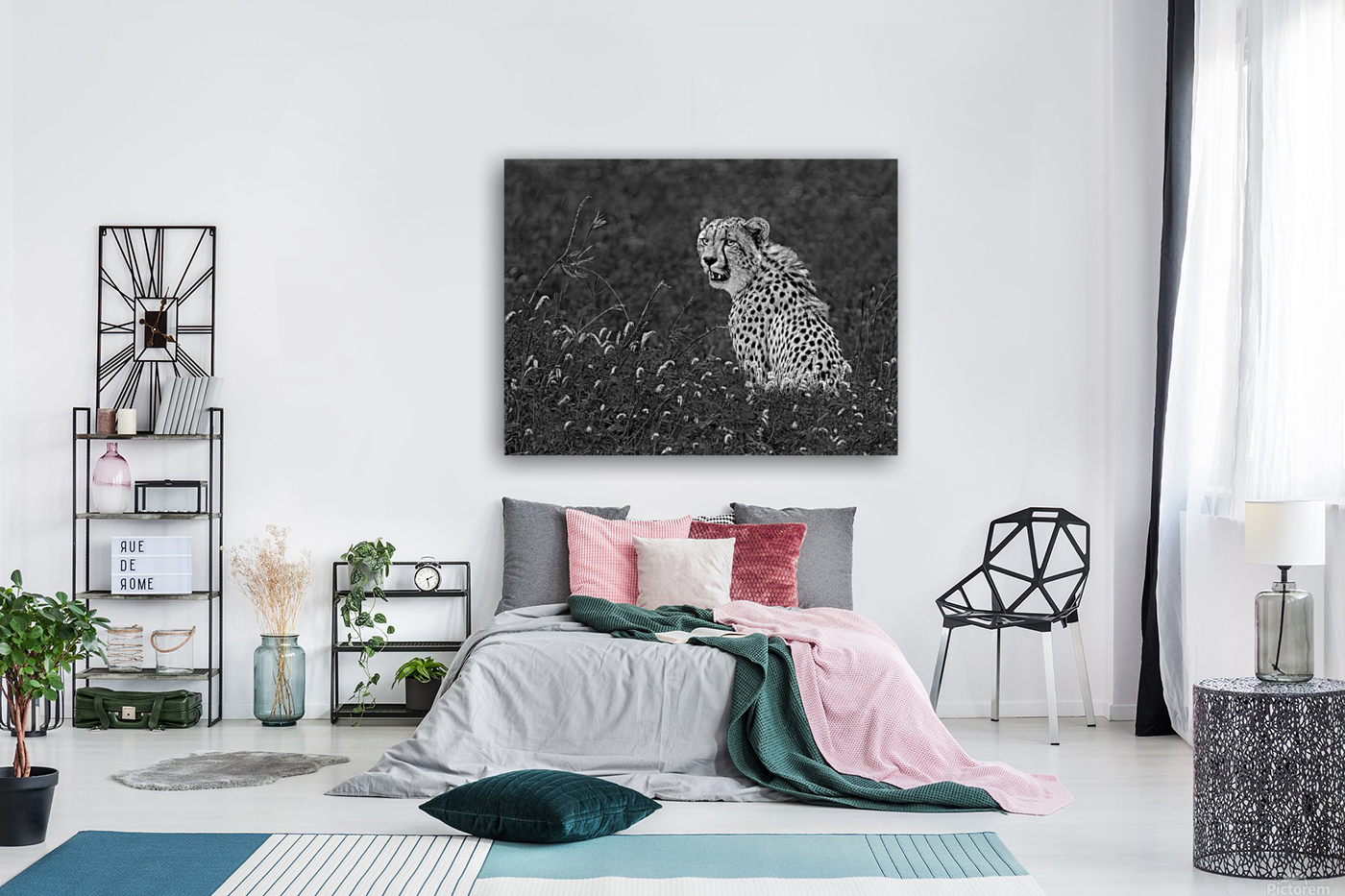 leopard in grass 2 b:w Reproduction