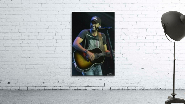 Luke Wall Preview