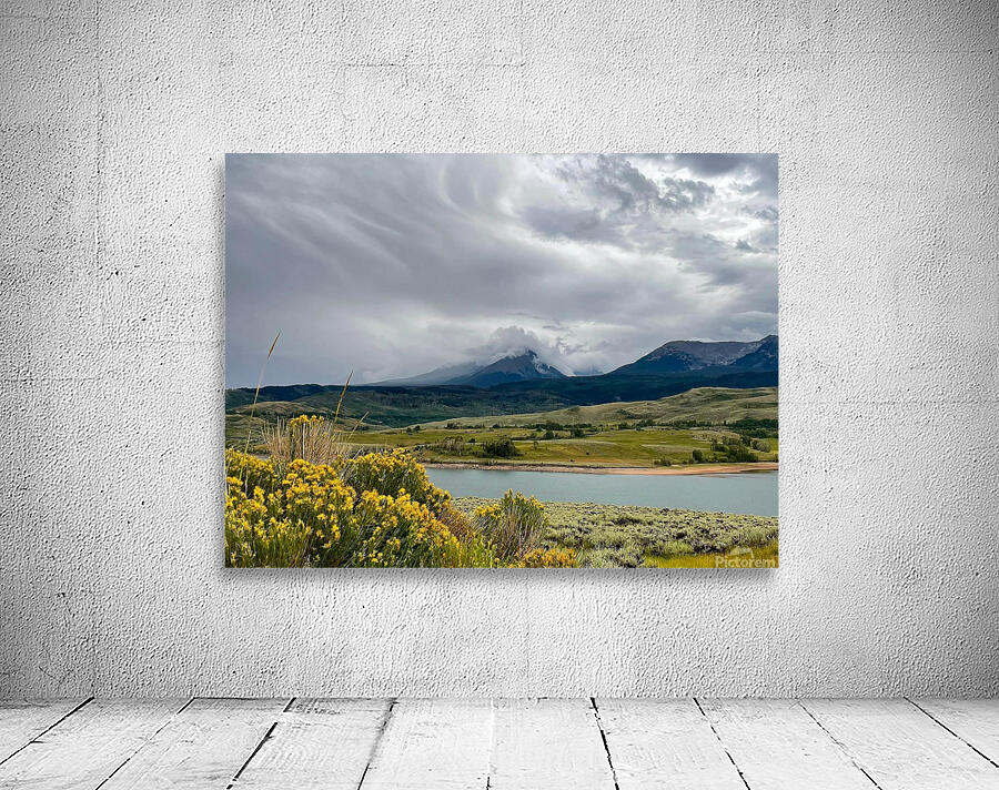 Green Mountain Res Wall Preview