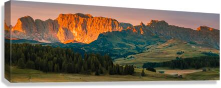 Sunrise at Alpe di Siusi  Canvas Print