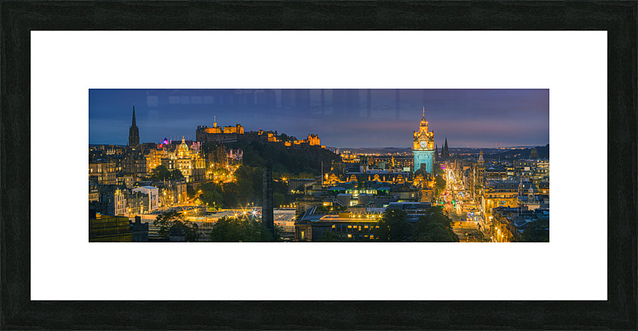 View over Edinburgh Picture Frame print