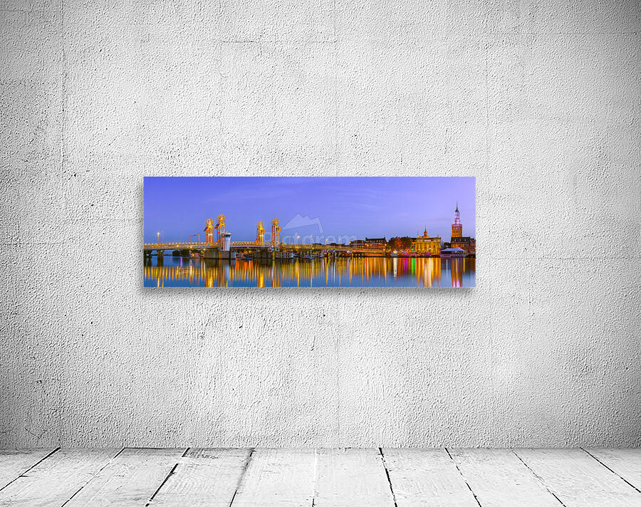 Kampen by Night Wall Preview
