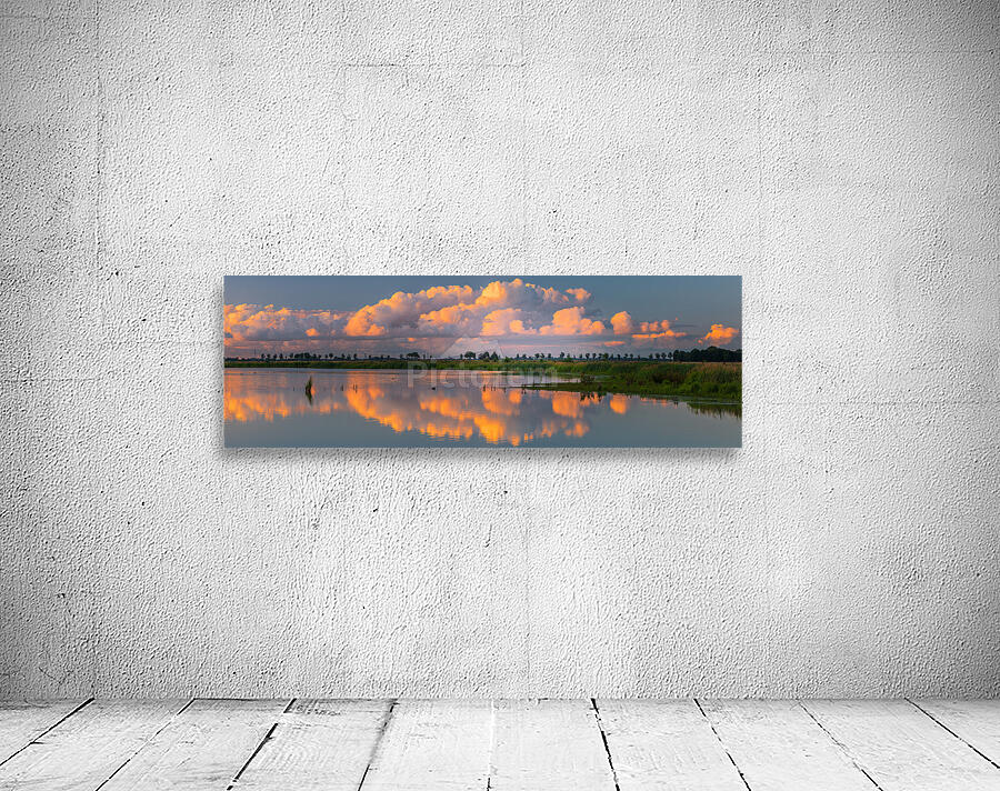 Sunset clouds at Roegwold Wall Preview
